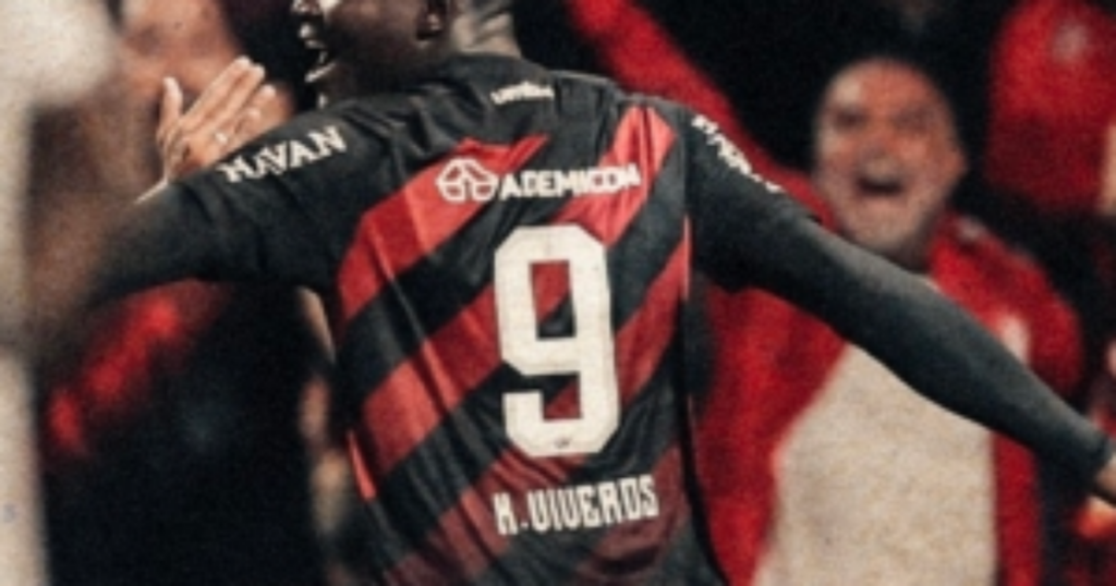 Athletico-PR vence o Vitória e entra no G5 do Brasileirão 2026