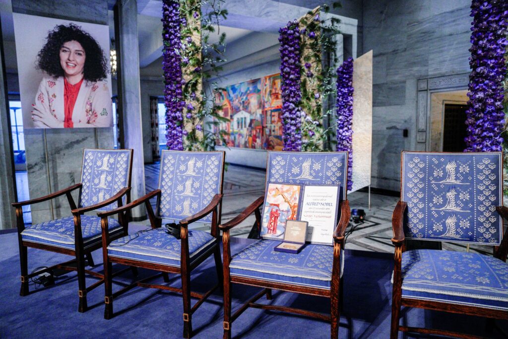 O estado crítico de Narges Mohammadi: uma análise da luta pela dignidade no Irã