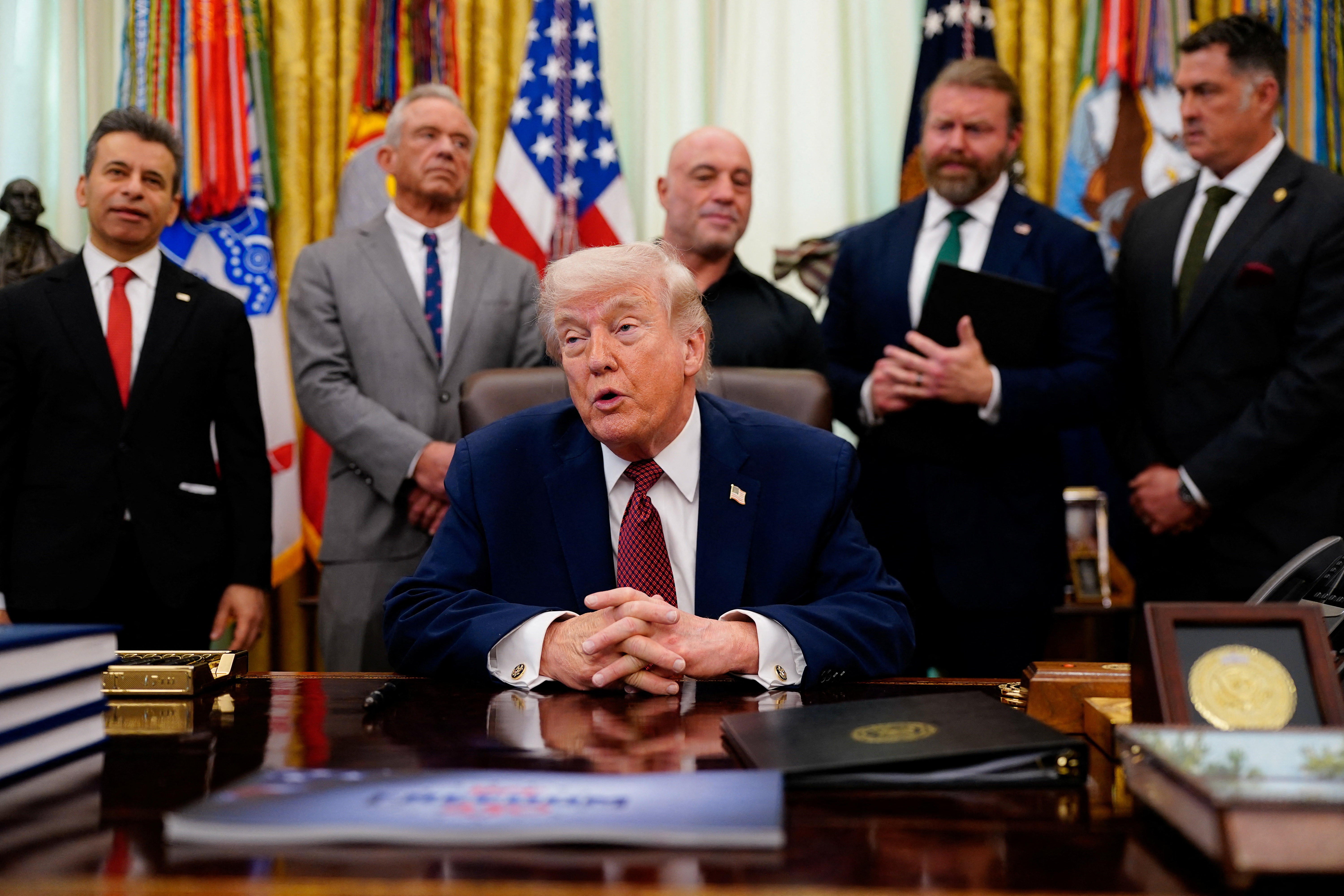 1-2026-04-18t140915z-1561075268-rc2qrkaeyag7-rtrmadp