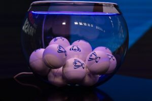 1-53661043715-93584303e1-k