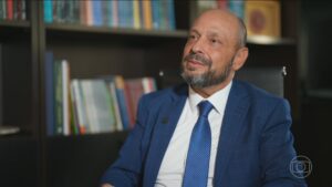 1-globo-canal-4-20250502-2000-frame-70145