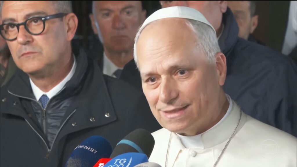 1-globo-canal-4-20260407-2000-frame-86654