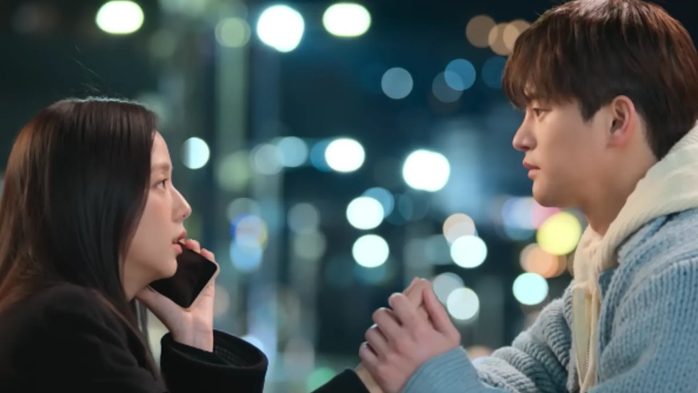 Netflix em Abril: 15 Filmes e Séries Imperdíveis para Maratona que Vão Prender Você à Tela