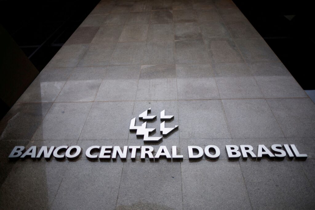 PEC da autonomia do BC: o que a votação de hoje muda na sua vida