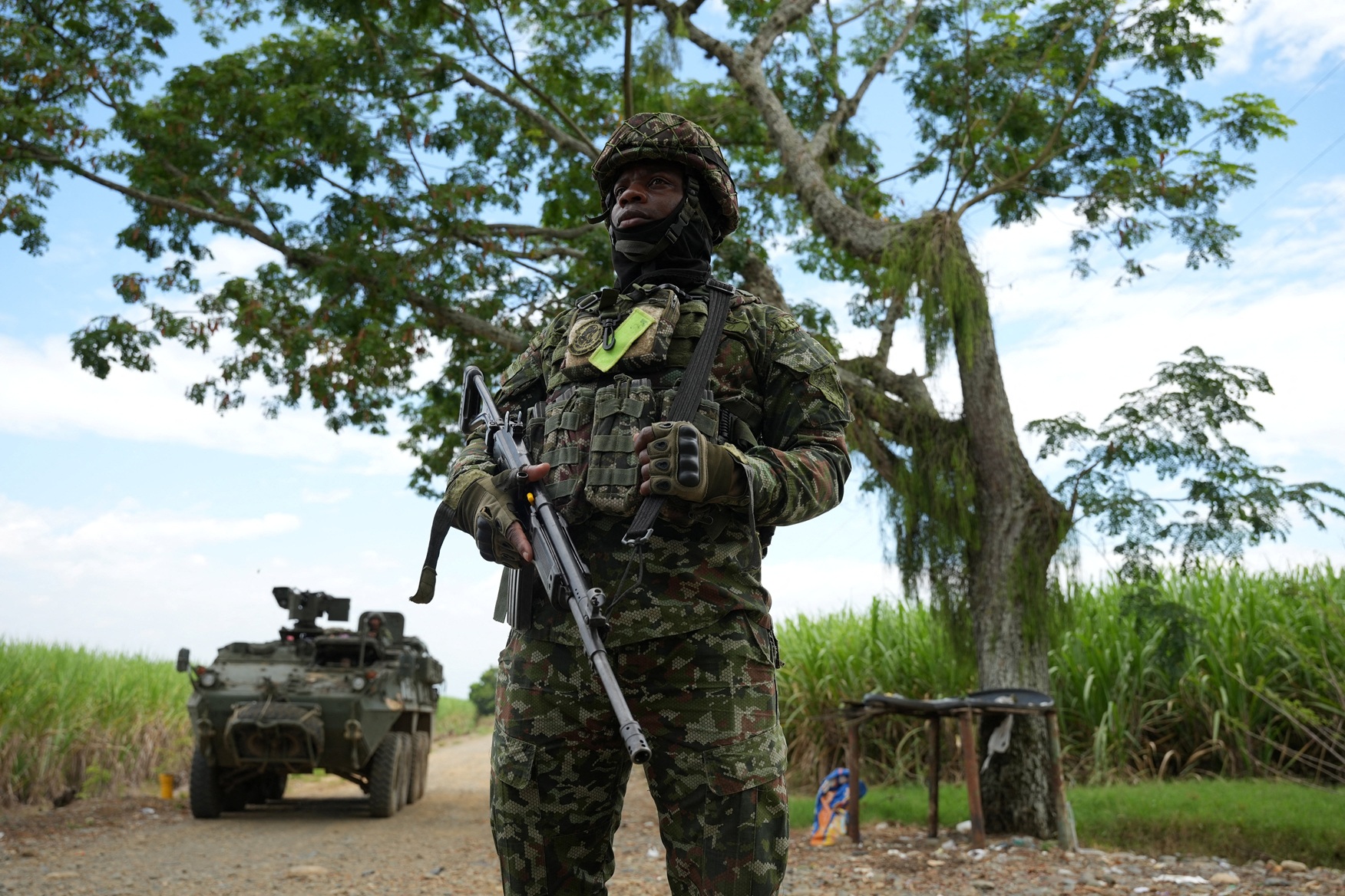 Guerra de facções na Colômbia deixa 52 mortos: reflexos no Brasil