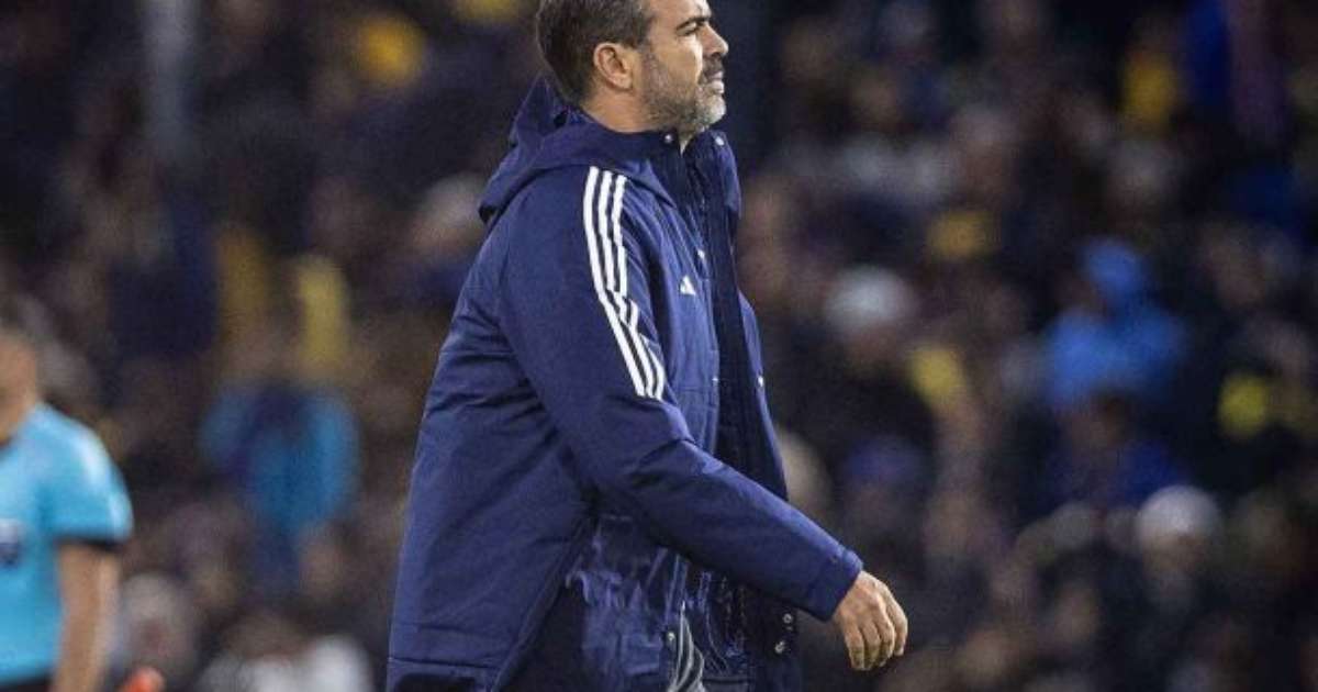 Cruzeiro empata na Bombonera e decide Libertadores em casa