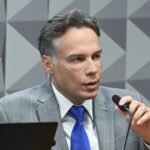 Alvo do INSS fraudou R$6 bi e recebeu auxílio emergencial