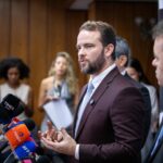 Ministro da Fazenda defende imposto sobre ultrarricos em reunião do G7