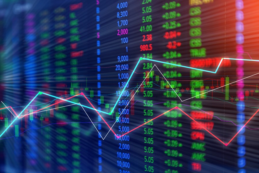 Ibovespa cai pela 6ª semana seguida: o que isso muda para você
