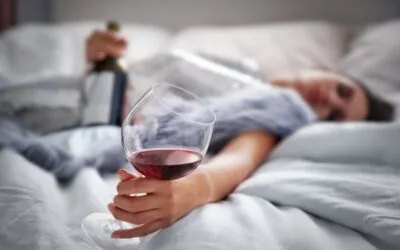 Álcool Antes de Dormir: Aliado ou Vilão do Sono?