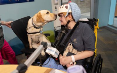Cães de apoio mudam o ambiente hospitalar para crianças