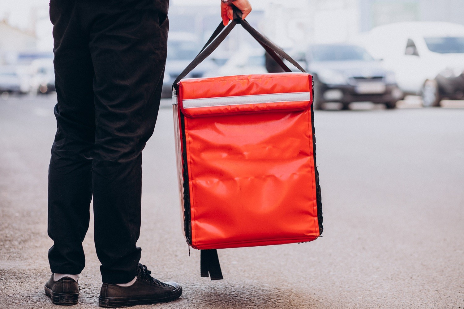 iFood e Keeta na mira do governo por não detalhar preços de delivery