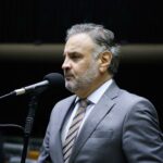 Aécio 2026: Cidadania aprova pré-candidatura e tucano tenta ser a terceira via