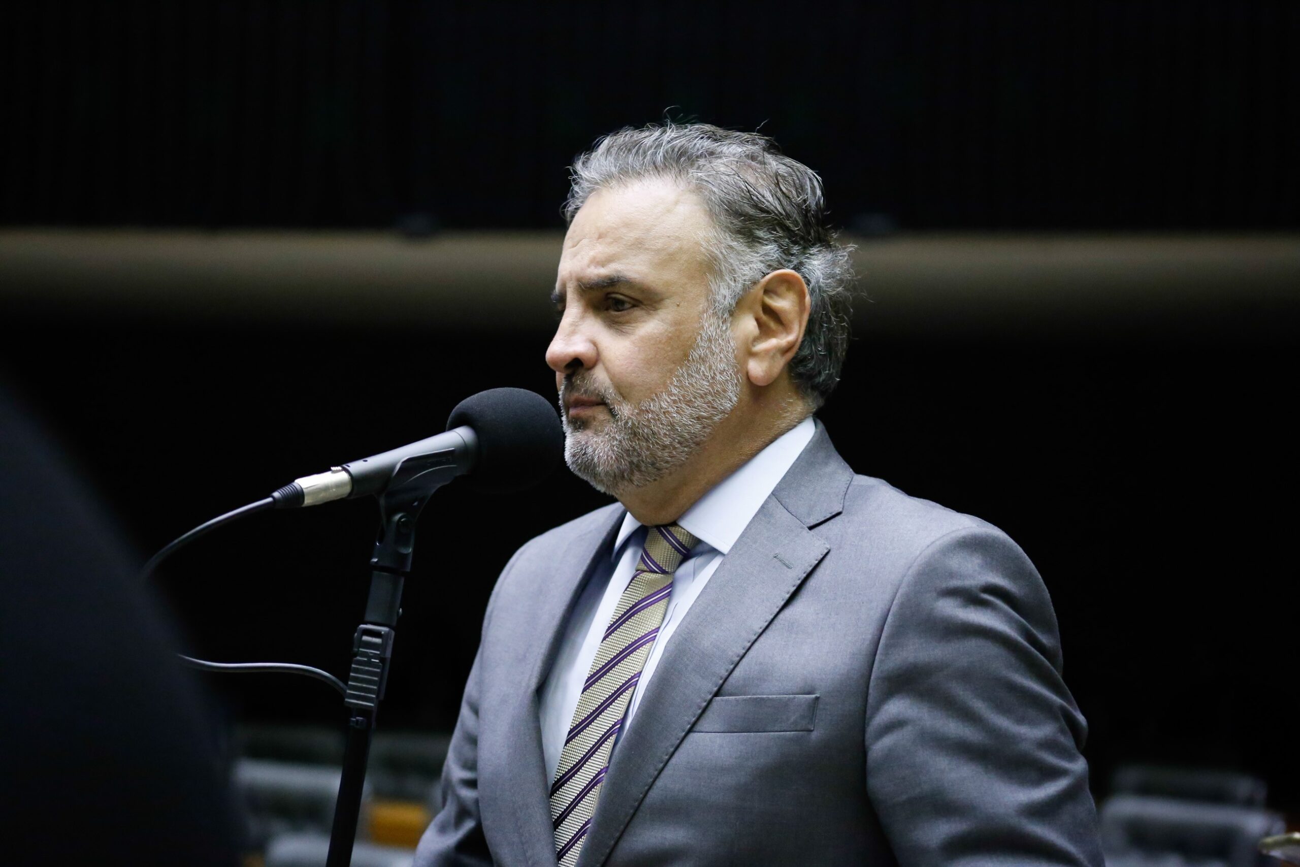 Aécio 2026: Cidadania aprova pré-candidatura e tucano tenta ser a terceira via
