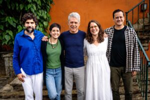 Escafandristas: A Nova Geração de Talentos em Homenagem a Chico Buarque