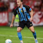 Arthur no Grêmio: troca com Juventus trava futuro do meia