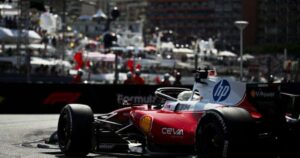 Leclerc critica freios da Ferrari após abandono em Mônaco