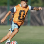 Flamengo avança por Thiago Almada, mas salário assusta