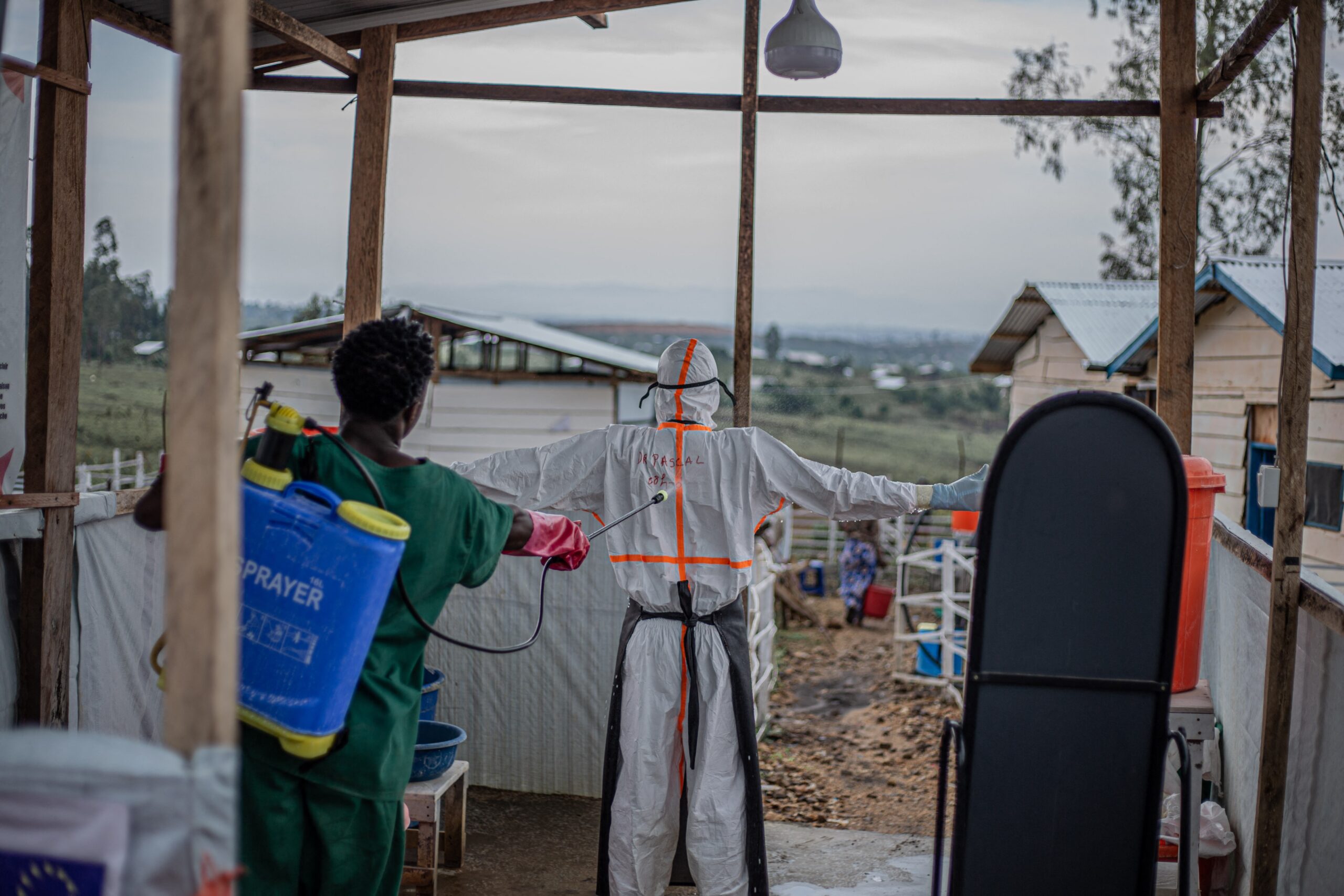 Ebola na RDC: surto já matou 754 e se espalha em ritmo recorde