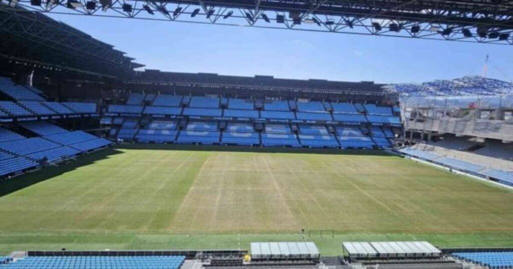 Jogo Celta x Osasuna ameaçado por fungo no gramado