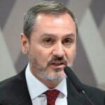 Superintendentes da PF defendem diretor em meio a tensão